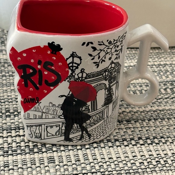 Ceramic Red , Black & White LOVE Interlocking Puzzle Mugs, Set of Two - Picture 6 of 12